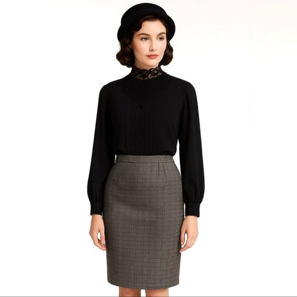 Vintage Liz Baker Essentials Black Women's Blouse with Lace Detail 80s/90s XL - Picture 10 of 16